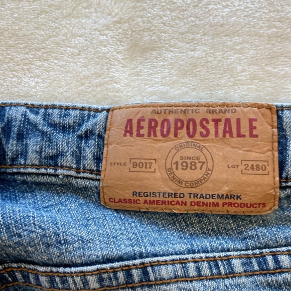 Aeropostale Classic Blue Denim Cut-Offs - Picture 8 of 8